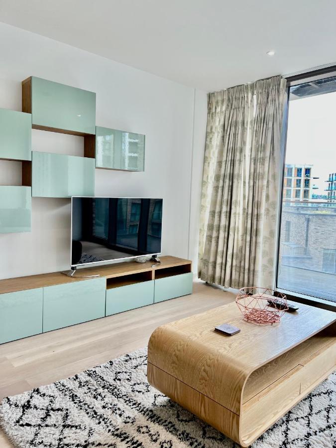 Luxury 2 Bedroom 2 Bathroom - City Airport Apartment