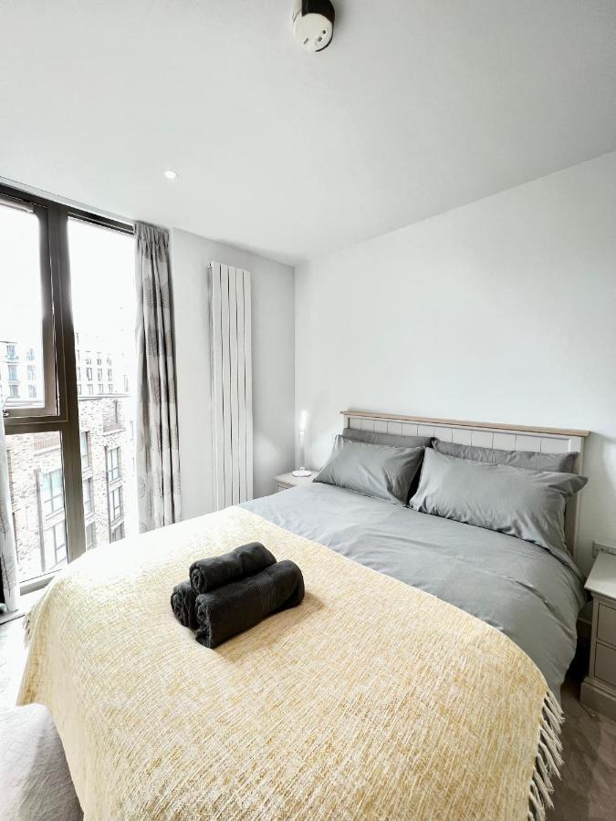 Luxury 2 Bedroom 2 Bathroom - City Airport London